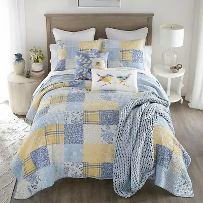 Donna Sharp Spring Flowers Hypoallergenic Quilt Set