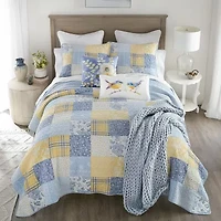 Donna Sharp Spring Flowers Hypoallergenic Quilt Set