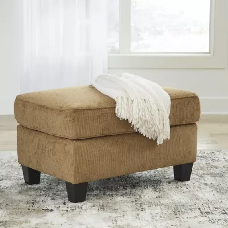 Signature Design by Ashley Erinslane Ottoman
