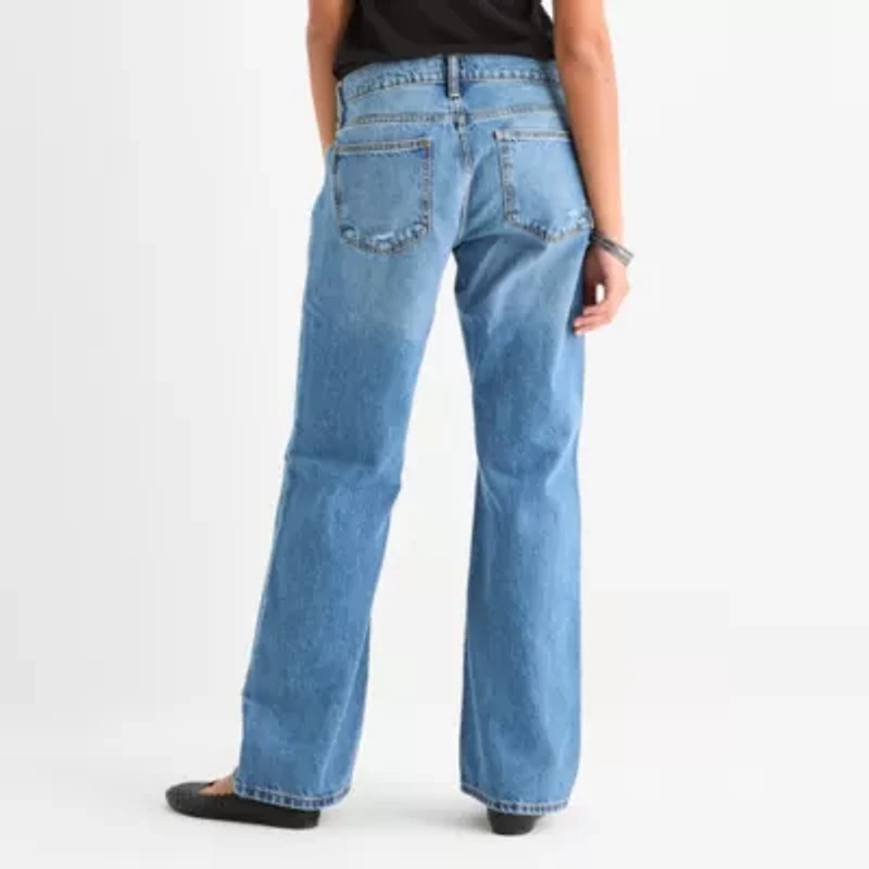 Arizona Juniors Womens Low Rise Straight Leg Jean