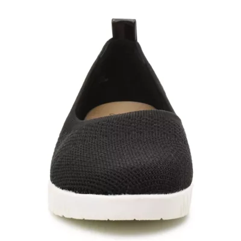 TARYN by ROSE Kazzy Womens Round Slip-On Shoe