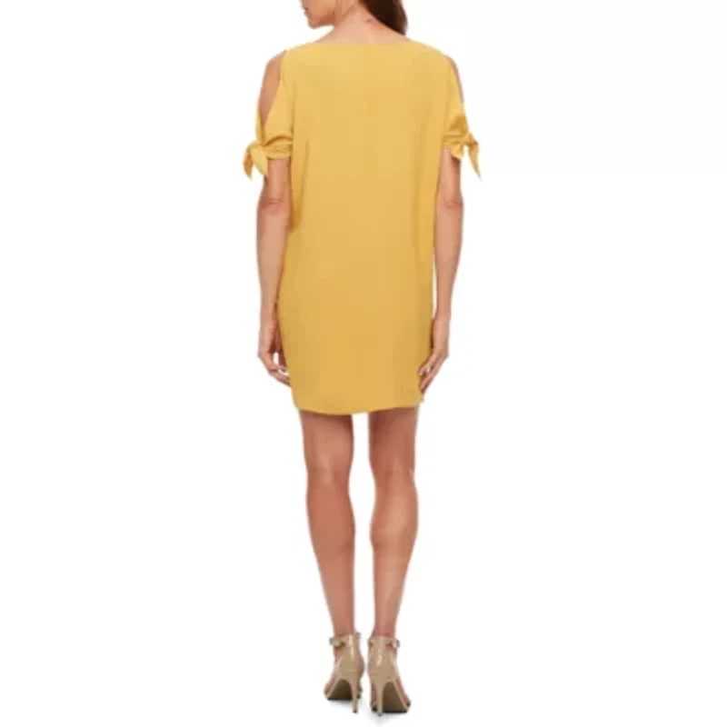 Robbie Bee Short Tie Sleeve Shift Dress With Necklace