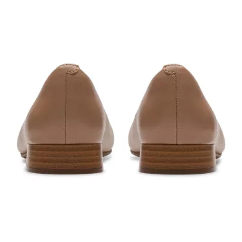 Clarks Natalyn Wish Womens Pointed Closed Toe Slip-On Shoe