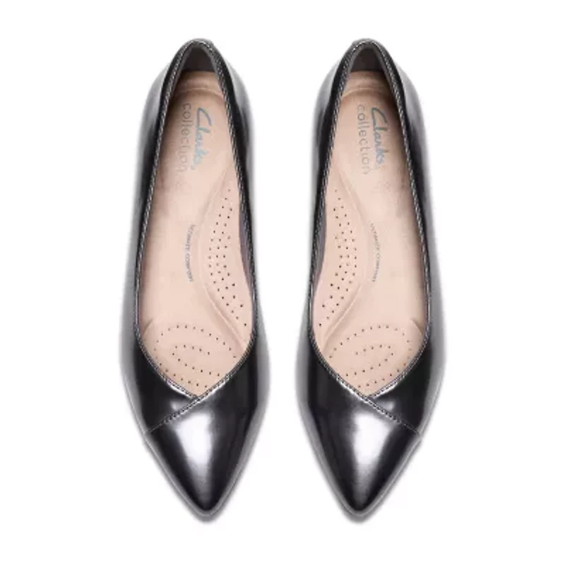 Clarks Natalyn Wish Womens Pointed Closed Toe Slip-On Shoe