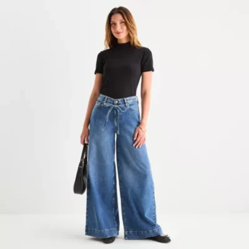 a.n.a Womens Mock Neck Short Sleeve T-Shirt