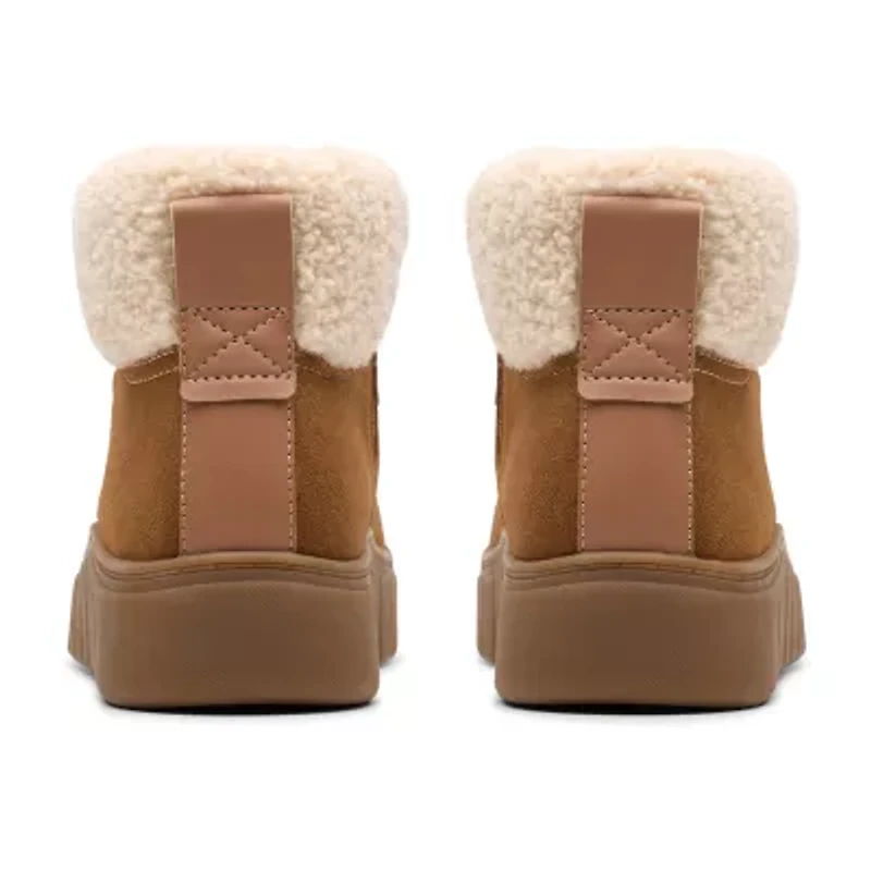 Clarks Womens Mykah Izzy Flat Heel Booties