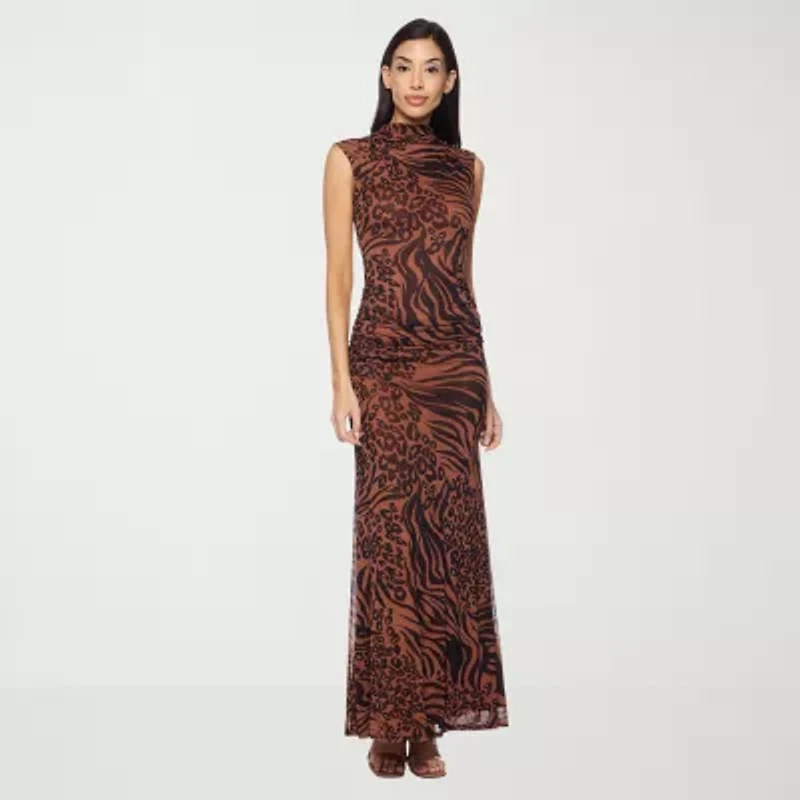 Premier Amour Womens Sleeveless Animal Maxi Dress