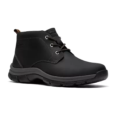 Clarks Mens Walpath Flat Heel Chukka Boots