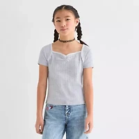 Eyeshadow Big Kid Girls Square Neck Short Sleeve Embroidered T-Shirt