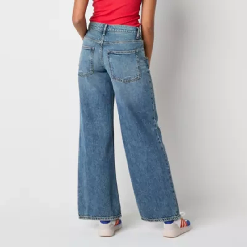 Arizona Airy Drape Womens Juniors Short Low Rise Baggy Fit Jean