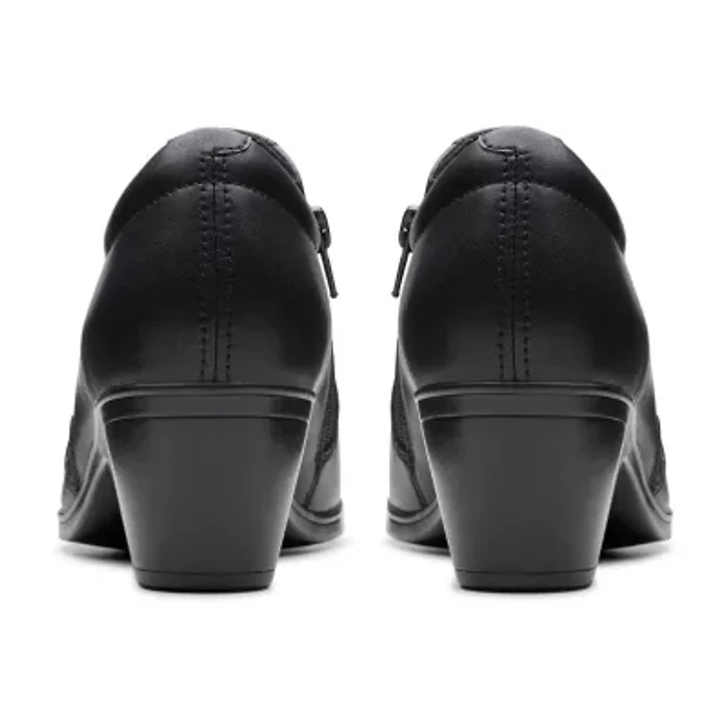 Clarks Emily Reyna Womens Round Closed Toe Slip-On Shoe