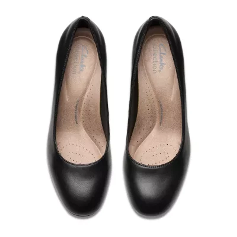 Clarks Olivette Prl Womens Closed Toe Wedge Heel Pumps