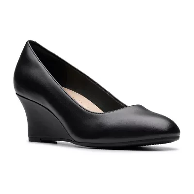 Clarks Olivette Prl Womens Closed Toe Wedge Heel Pumps