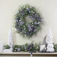 Houndstooth and White Berries Artificial Christmas Wreath - 24-Inch  Unlit