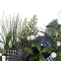 Houndstooth and White Berries Artificial Christmas Wreath - 24-Inch  Unlit
