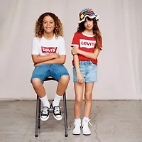 Levi's® Batwing Big Kid Boys Crew Neck Short Sleeve Regular Fit Graphic T-Shirt