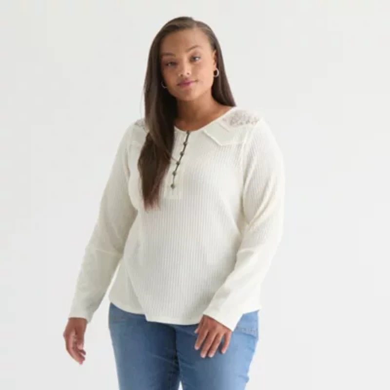 Frye and Co. Womens Plus Henley Shirt