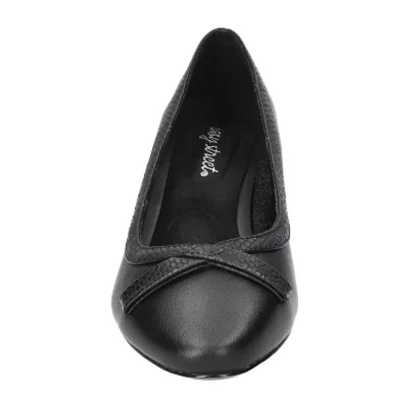 Easy Street Kata Womens Round Stiletto Heel Pumps