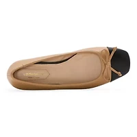Liz Claiborne Flora Womens Cap Closed Toe Ballet Flats