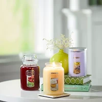 Yankee Candle Vanilla Cupcake Original Large Single Wick Scented Jar Candle