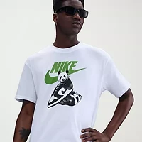Nike Mens Crew Neck Short Sleeve Regular Fit Graphic T-Shirt