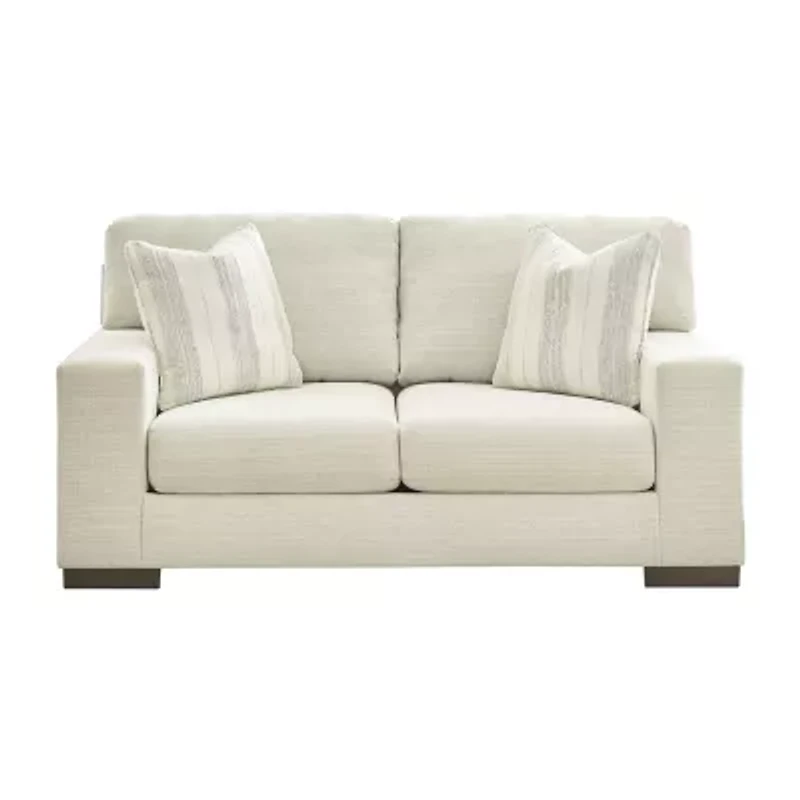Signature Design by Ashley® Maggie Loveseat