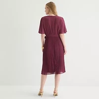 52seven Womens Short Sleeve Midi Fit + Flare Dress