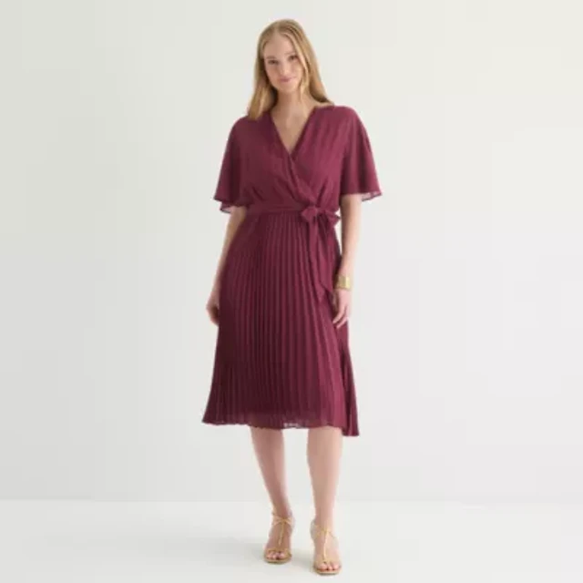perceptions womens short sleeve midi fit + flare dress Perceptions Womens Midi Short Sleeve Flutter Geo Linear Fit + Flare Dress, Color: Navy