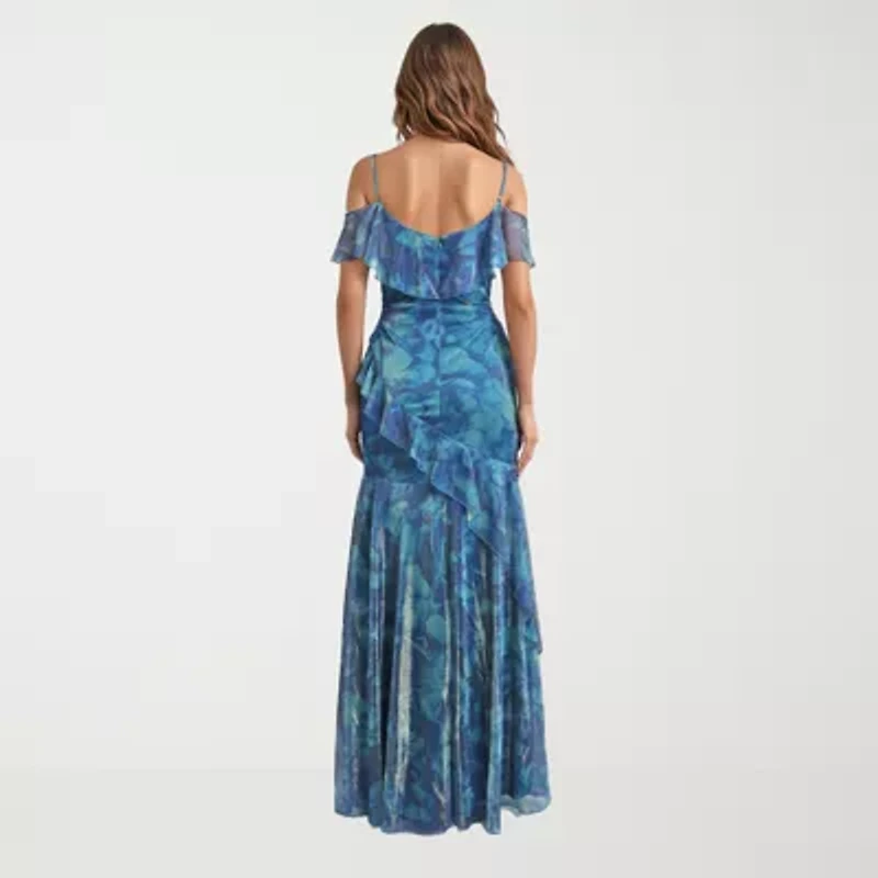 Rene by Ruiz Collection Womens Sleeveless Evening Gown