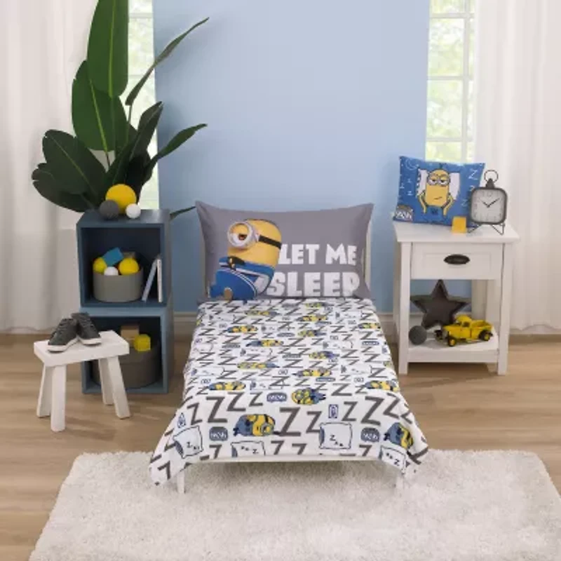 Universal Minions Blanket