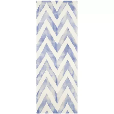 Safavieh Dip Dye Collection Ronnie Chevron Runner Rug