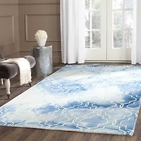 Safavieh Dip Dye Collection Serafim Geometric Square Area Rug