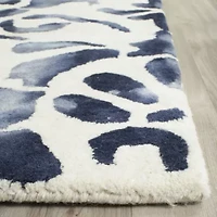 Safavieh Dip Dye Collection Vivyan Floral Square Area Rug