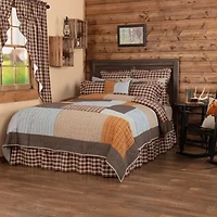 VHC Brands Sheridan Rustic Brown Quilt