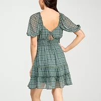 Trixxi Womens Short Sleeve Plaid Fit + Flare Dress Juniors