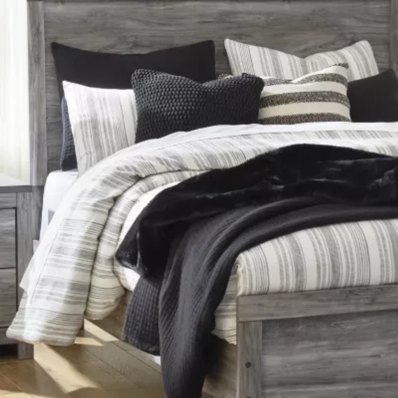 Signature Design by Ashley Bronyan Queen Panel Bed in Dark Gray