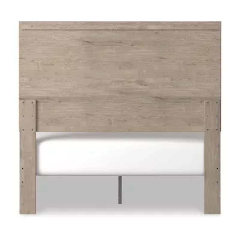 Signature Design by Ashley Senniberg Panel Bed Light Brown