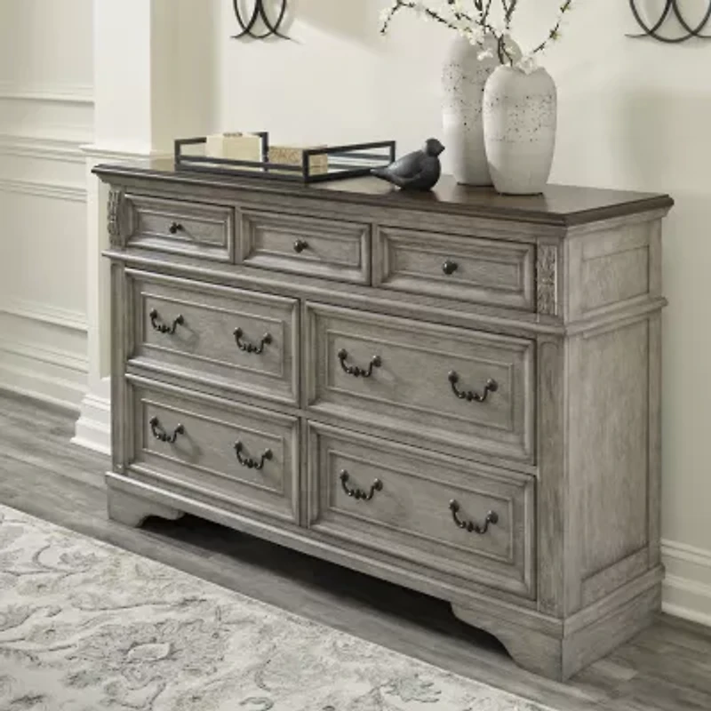 Signature Design by Ashley Lodenbay 7-Drawer Dresser in Antique Gray