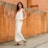 BOC by Born Womens Alisha Criss Cross Strap Flat Sandals