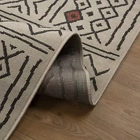 LR Home Tribal Diamond 24"X36" Indoor Outdoor Rectangular Accent Rug
