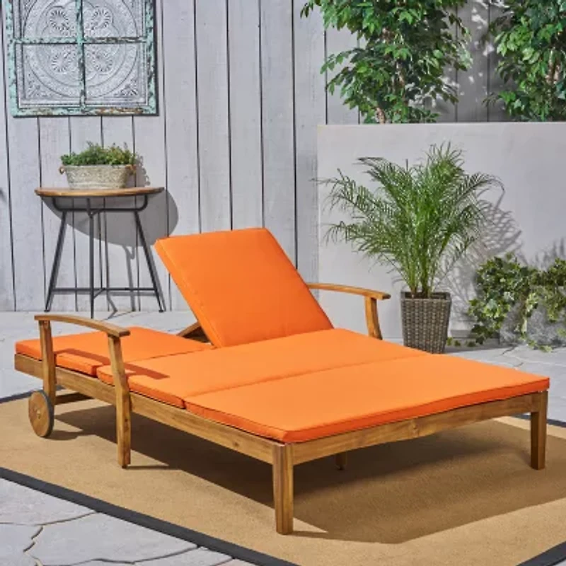 Perla Adjustable Lounge Chair