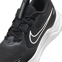 Nike Cosmic Runner Big Kid Boys Running Shoes