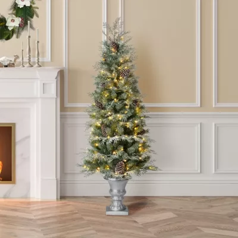 Glitzhome Pre-Lit Porch 5 Foot Pine Christmas Tree