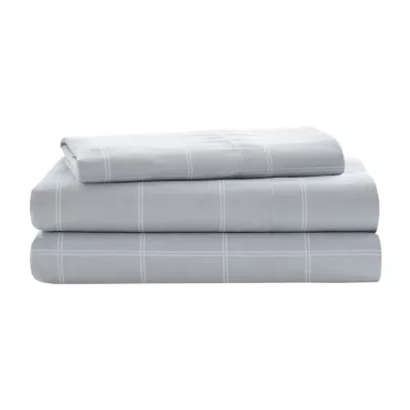 Intelligent Design James Complete Bed Set including Sheets with decorative pillow