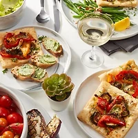 Stone + Lain Brighton 16-pc. Porcelain Dinnerware Set