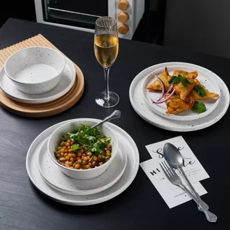 Stone + Lain Jade 16 Piece Dinnerware Set