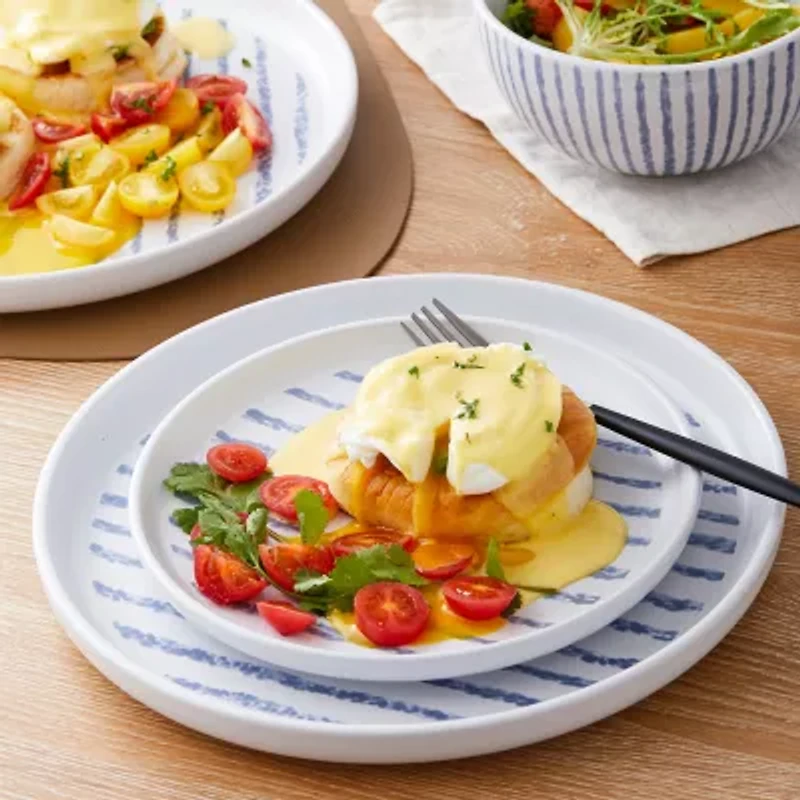 Stone + Lain Nova 16-pc. Stoneware Dinnerware Set