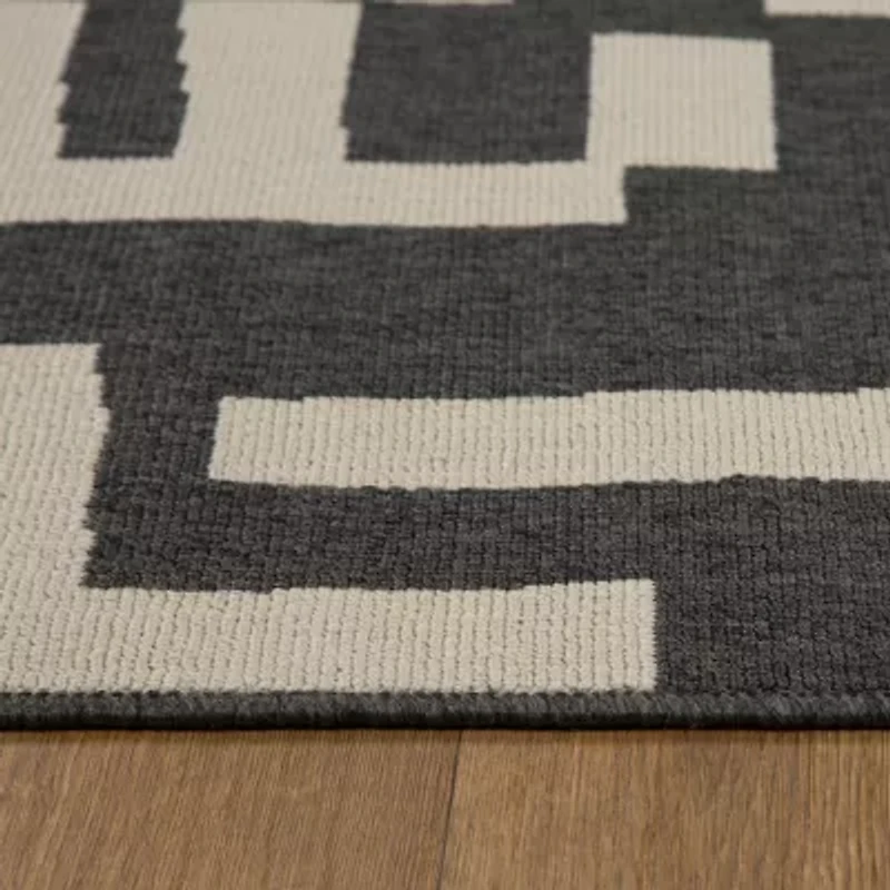 LR Home Graphic Print Indoor Outdoor Rectangular Area Rug
