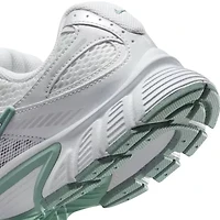 Nike V5 RNR Womens Sneakers