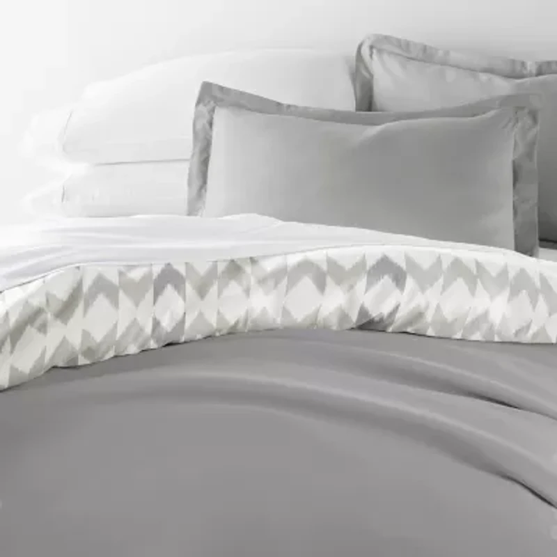 Casual Comfort Chevron Sleep Pattern Oversized Reversible Duvet Cover Set
